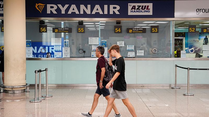 La décima jornada de paros de Ryanair en agosto no provoca cancelaciones, pero deja retrasos en 146 vuelos