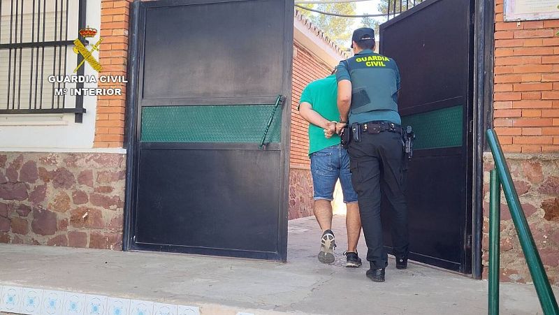Desmantelan un clan familiar por narcotráfico "a domicilio" y robo de armas en Valencia y Castellón