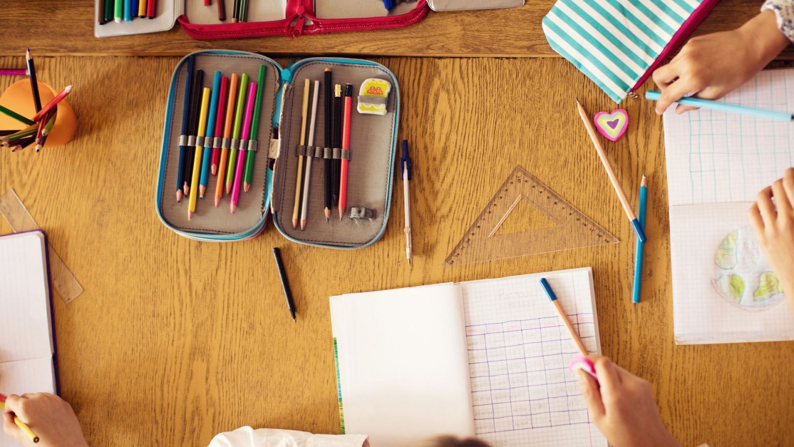 Portavoz Milanuncios: "Libros de texto, uniformes y tecnología es lo que más buscado ahora" - Ver ahora