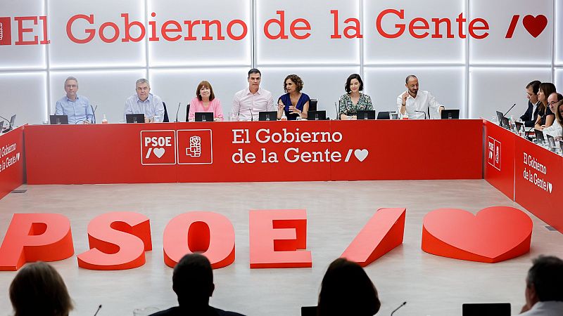 Sánchez liderará en la calle la nueva "campaña masiva" del PSOE en un año electoral clave y con las encuestas en contra