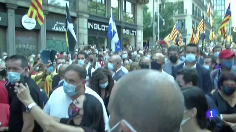 Pere Aragonès dona l'esquena a la manifestació de l'ANC 
