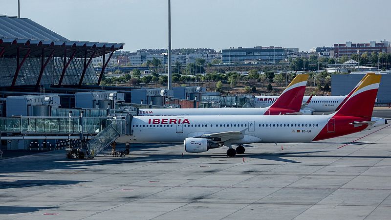 Cuatro vuelos de Iberia Express cancelados este viernes tras fracasar las nuevas negociaciones entre USO y la dirección