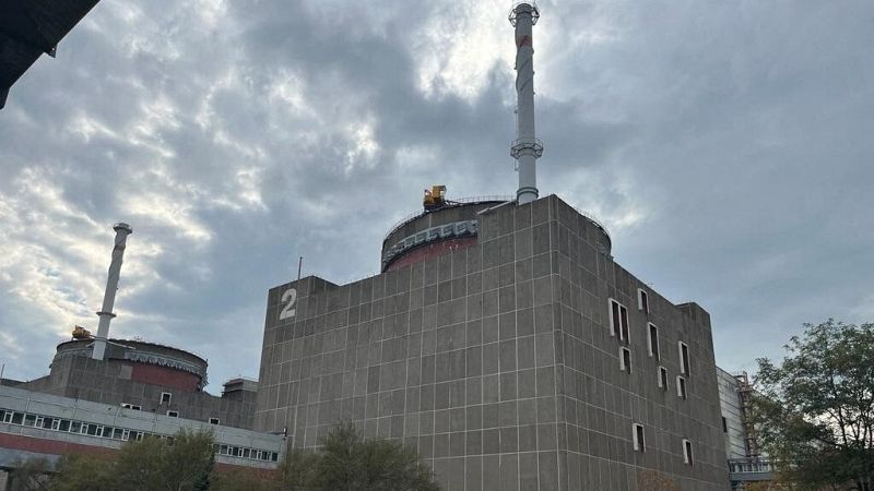 El OIEA reclama establecer una "zona de seguridad" para evitar un desastre nuclear en Zaporiyia ante los ataques