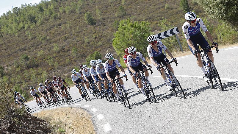 La Vuelta a Espaa: horario y dnde ver hoy la etapa 19 con inicio y final en Talavera de la Reina