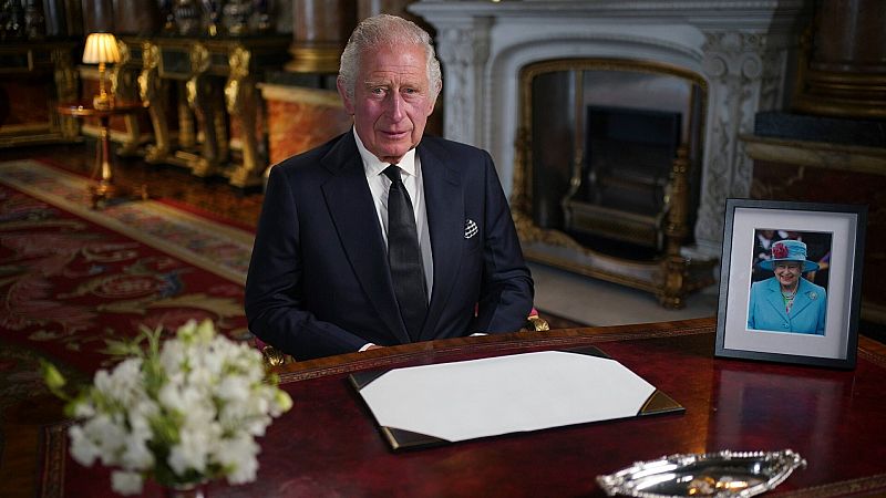Así te hemos contado cómo Reino Unido llora la muerte de Isabel II mientras aguarda la proclamación de Carlos III