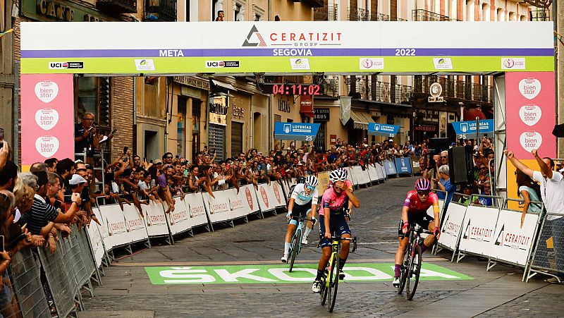 Persico gana en Segovia tras la galopada de Kiesenhofer en la cuarta etapa de la Vuelta femenina