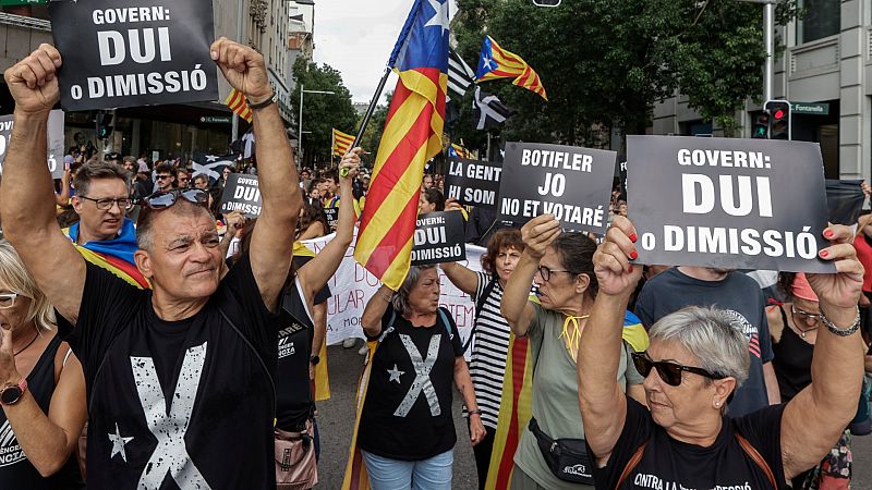 La Diada reúne a unas 150.000 personas en una marcha sin Aragonès ni la cúpula de ERC