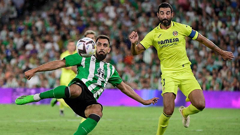 El Betis se mantiene inexpugnable en casa y derrota al Villarreal