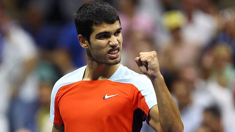 Carlos Alcaraz, a RTVE: "He mejorado muchísimo para dar el 100% cada día. He pegado un salto brutal físico y mental"