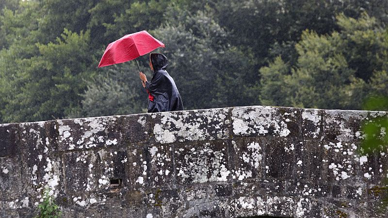 La borrasca Danielle pone en alerta a 12 comunidades autónomas por lluvia, viento y tormentas