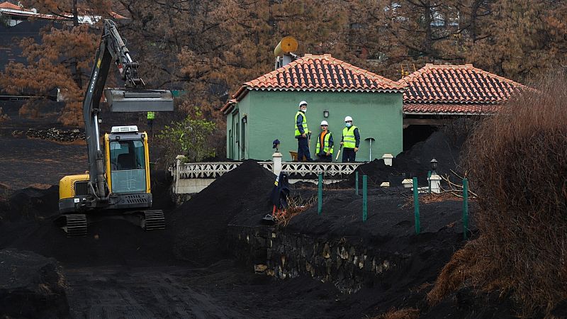 El Gobierno destina 6,5 millones ms de ayudas directas para los afectados por el volcn de La Palma