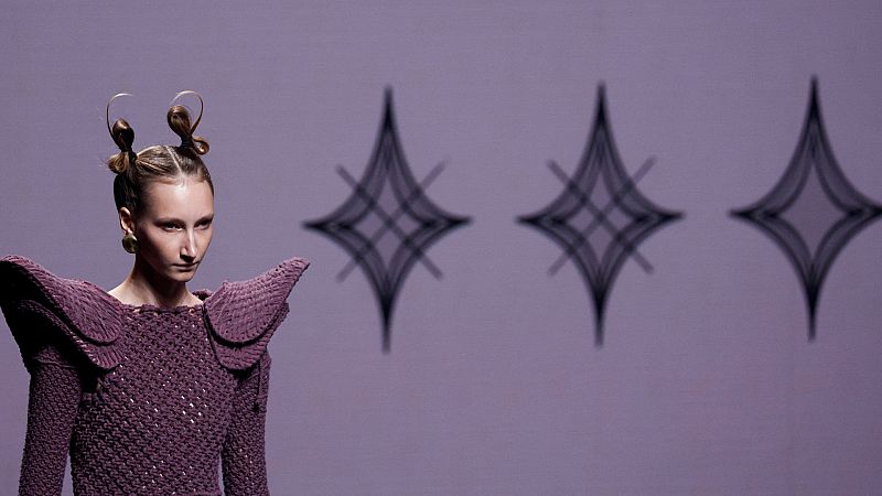 Madrid Fashion Week: ¿A qué sabe la muerte? Álvaro Calafat, el irreverente, tiene la respuesta