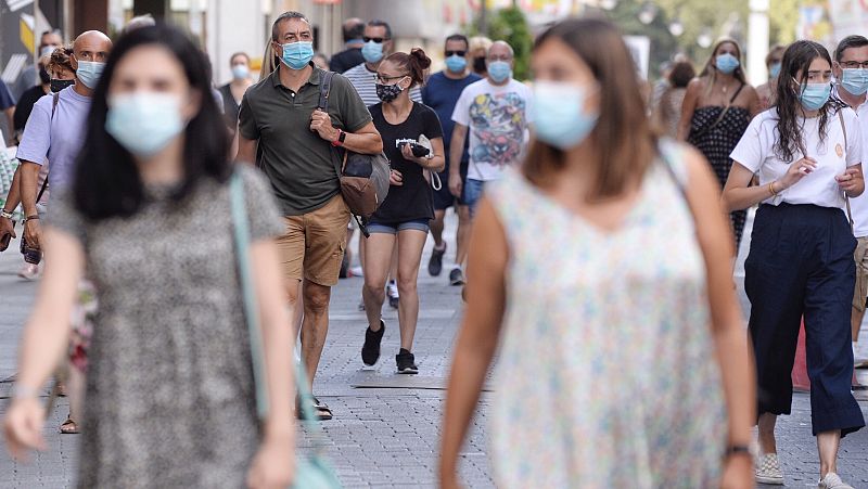 La OMS ve el final de la pandemia "a la vista" y pide a los gobiernos "reforzar" sus políticas contra la COVID-19