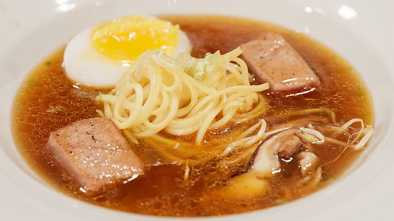 Receta de ramen de Nico Abad