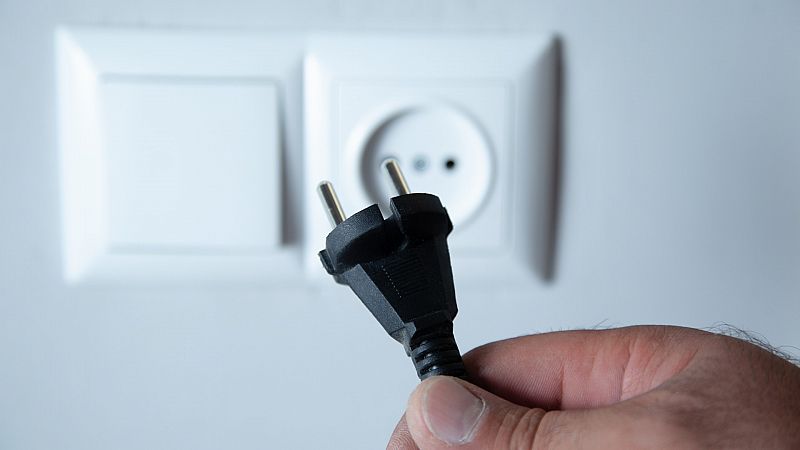 El consumo fantasma de los aparatos eléctricos puede suponer unos 132 euros al año