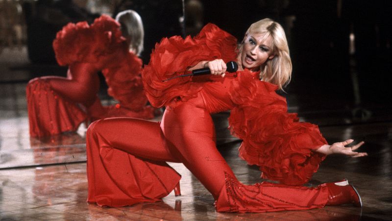 ¿Por qué las folclóricas españolas se cabrearon con Raffaella Carrá?