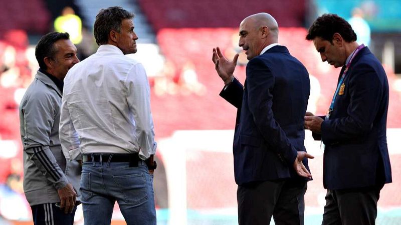 Rubiales, sobre el futuro de Luis Enrique: "Está decidido esperar a después del Mundial"