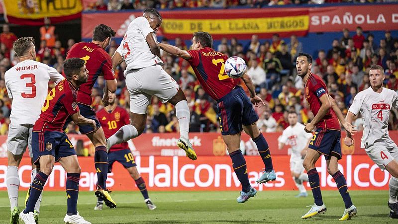 Suiza sorprende a España, que se jugará el pase a la final de la Nations League en Portugal