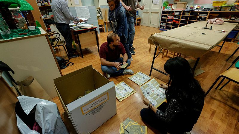 Italia registra la participación electoral más baja de la historia: cae casi diez puntos desde 2018