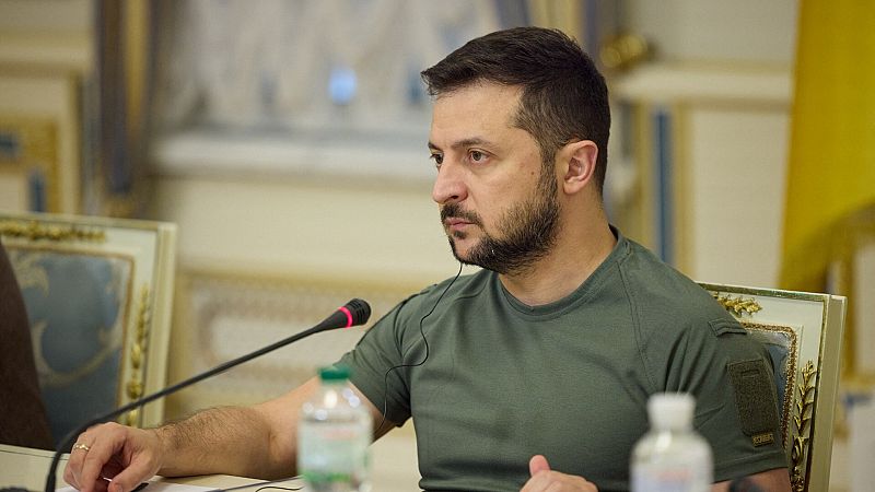 Zelenski asegura que si Rusia anexiona los territorios ocupados "no habrá nada que negociar"