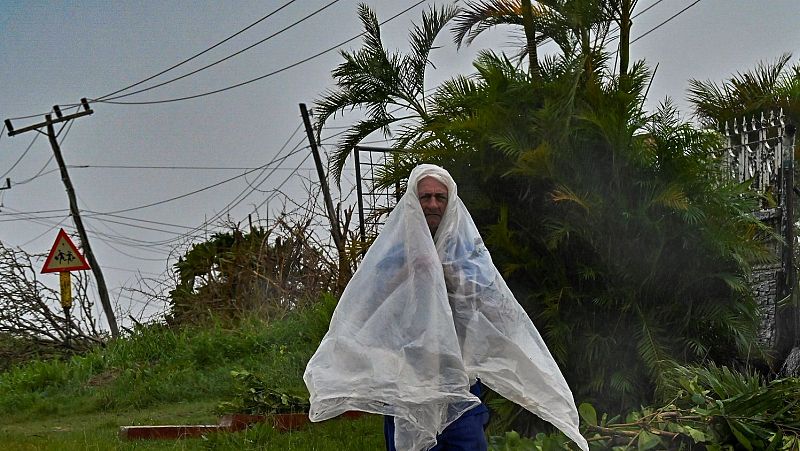 El huracán Ian deja al menos dos muertos y cortes de electricidad en Cuba