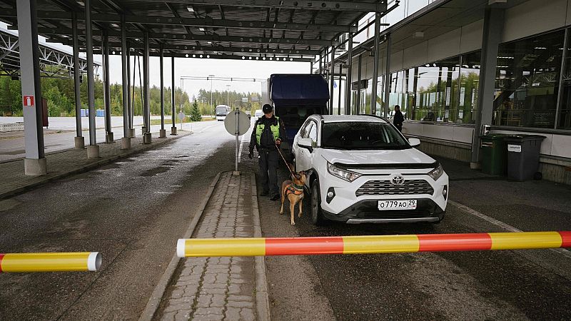 Finlandia cierra la frontera a los turistas rusos en pleno éxodo de quienes huyen de la movilización