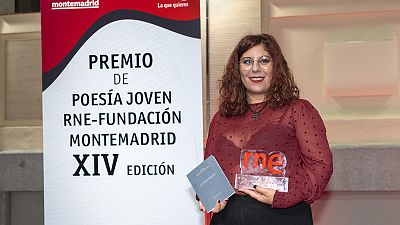 Anais Vega recoge el XIV Premio de Poesa Joven RNE-Fundacin Montemadrid