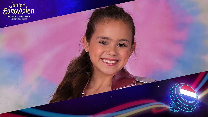 Luna representa a Países Bajos con "La Festa" en Eurovisión Junior 2022