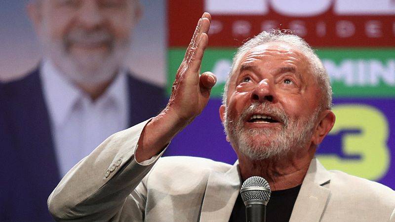 Lula garantizaría su elección sin necesidad de una segunda vuelta, según los últimos sondeos