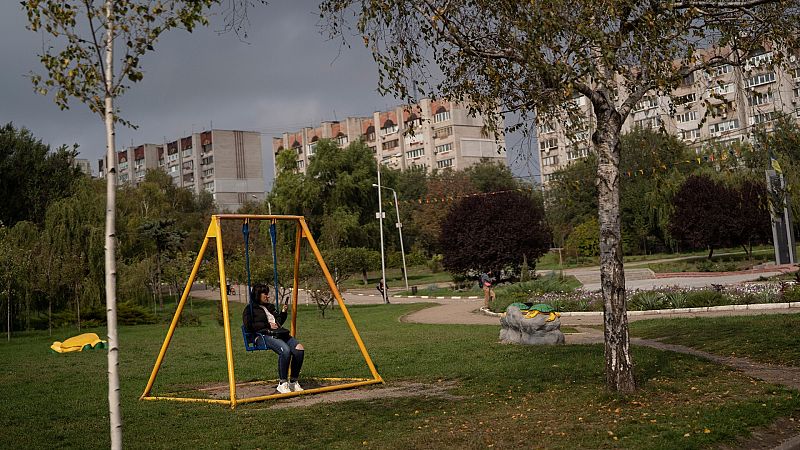 Las regiones anexionadas por Rusia hablarán en ruso y su moneda será el rublo a partir de 2023