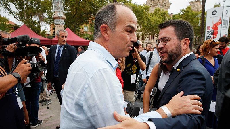 Aragonès y Turull buscan sin avances un acercamiento en un clima de ruptura del Govern