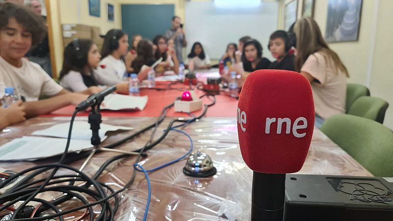 El II Concurso Nacional de Podcast Escolar de RNE lleva la radio a los centros ganadores