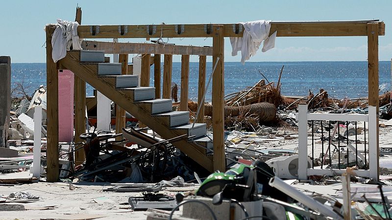 Los afectados por el huracán Ian en Florida se mudan lejos de la costa: "No se puede vivir y están complicando los rescates"