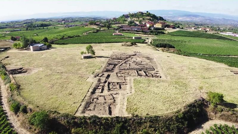 El yacimiento de La Hoya, el poblado que desapareció en pleno día de mercado