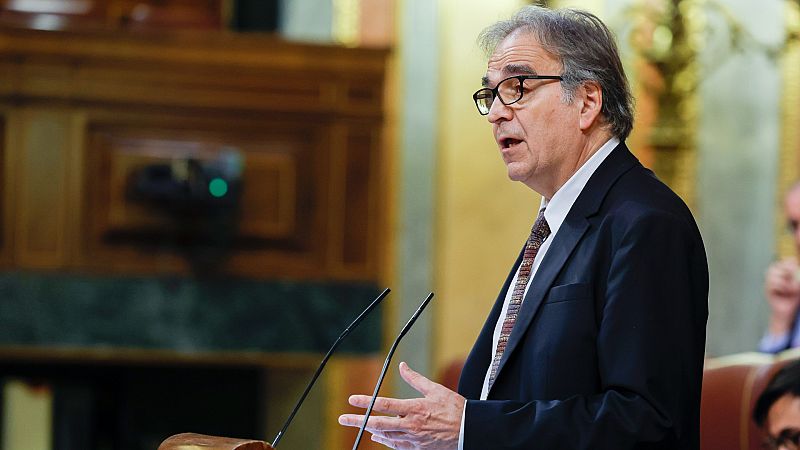 Subirats califica de "deleznables" los insultos machistas en el colegio mayor: "Es una forma de violencia de género"