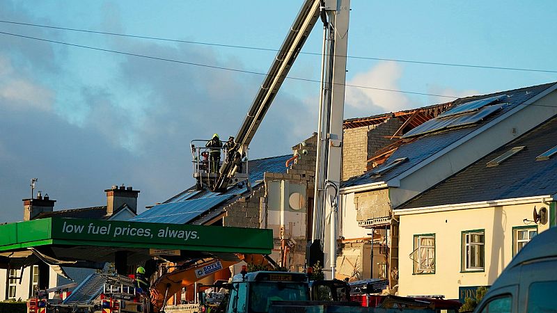 Al menos 10 muertos tras la explosión de una estación de servicio en Irlanda