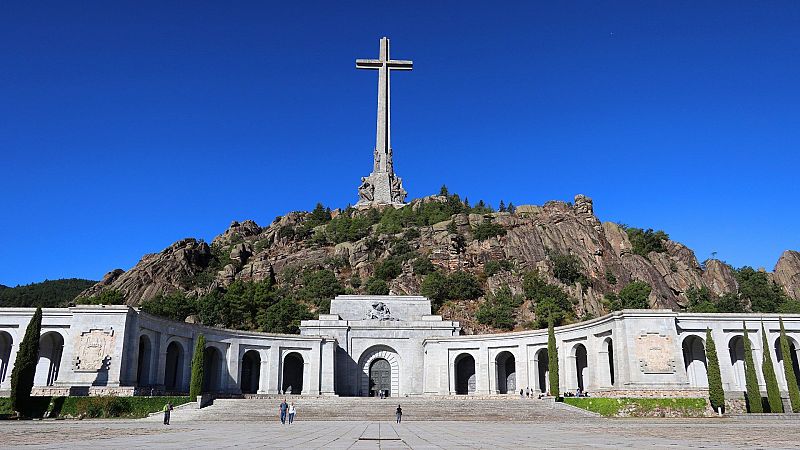 La familia de José Antonio Primo de Rivera solicita al abad del Valle de los Caídos exhumar sus restos