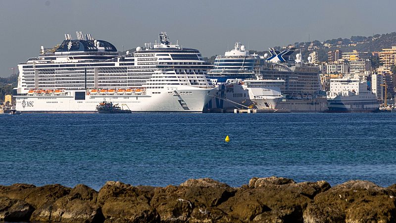 El turismo consolidó este verano una "vertiginosa" recuperación de ingresos