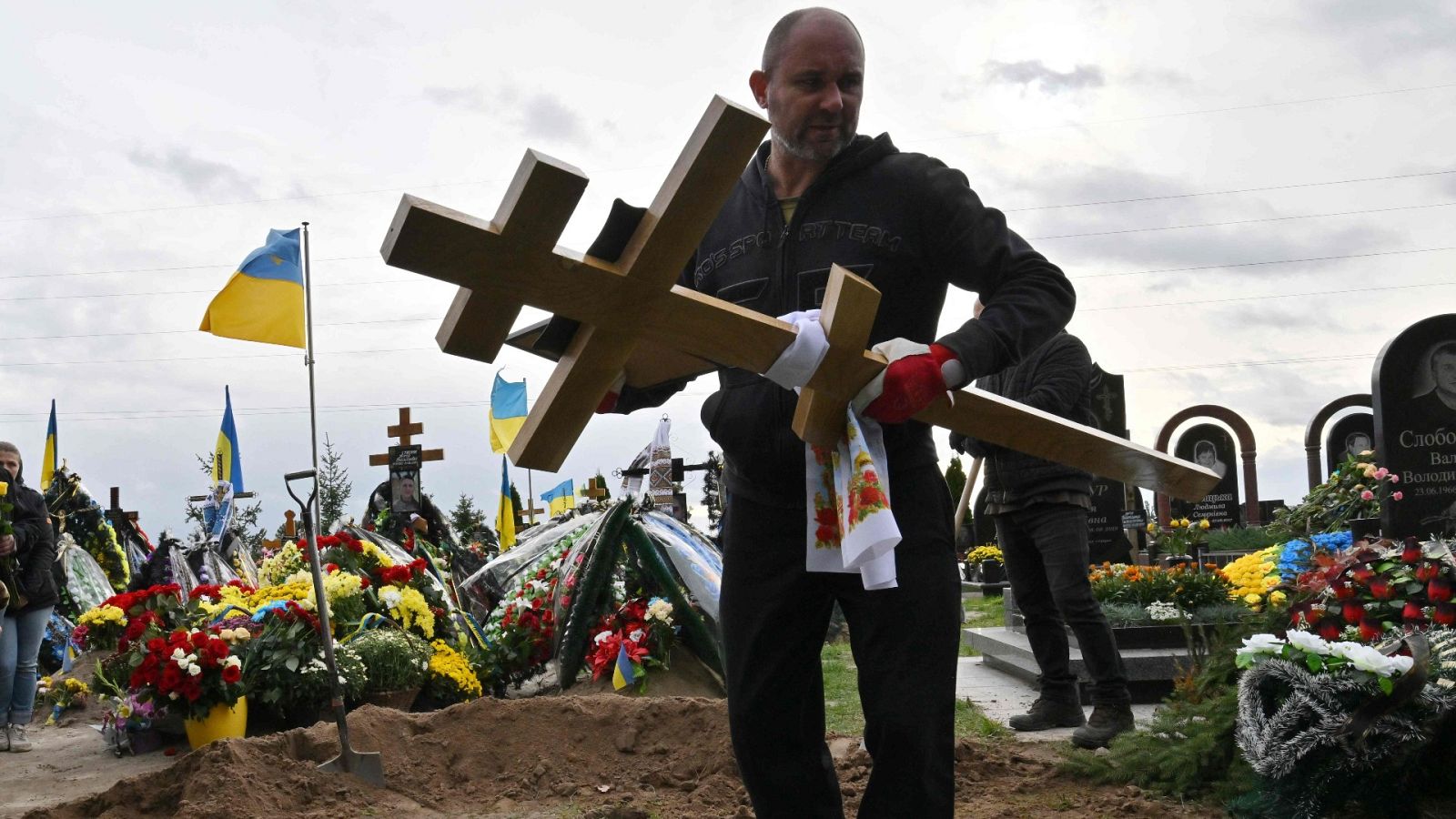 El dolor en Bucha seis meses después de la masacre