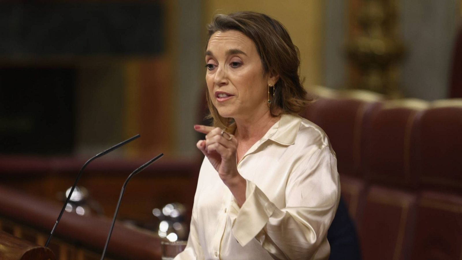 Gobierno y oposición vuelven a confrontar en el Congreso por la política fiscal y económica