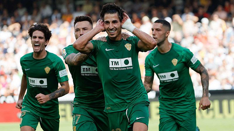 El Elche rompe su mala racha con un empate en Mestalla frente al Valencia