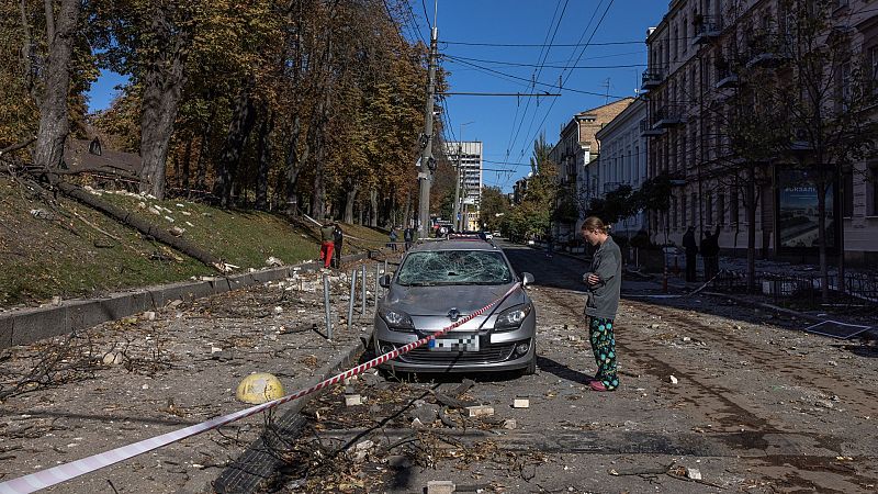 Un nuevo ataque ruso contra la infraestructura crítica pone en peligro el suministro eléctrico en Kiev