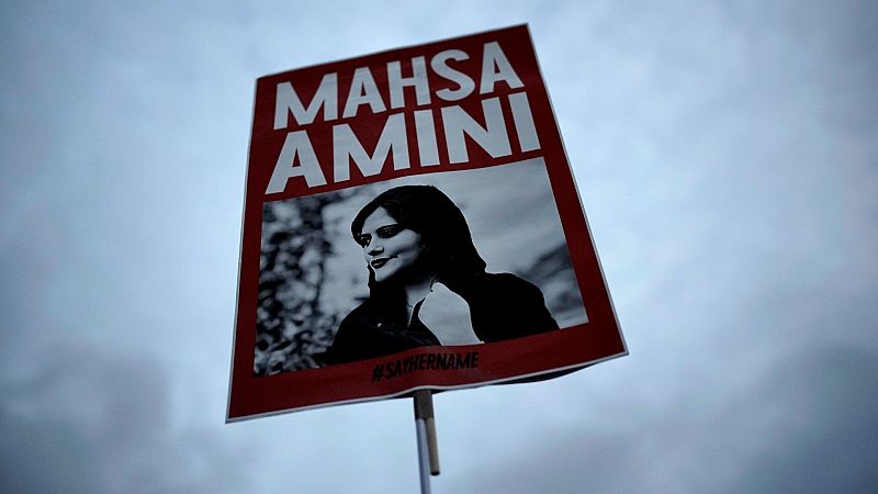 Las protestas en Irán, desatadas por la muerte de Mahsa Amini, cumplen un mes