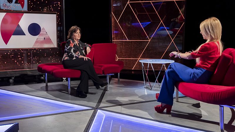 Carmen Linares, Premio Princesa de Asturias de las Artes, en 'Atención Obras'