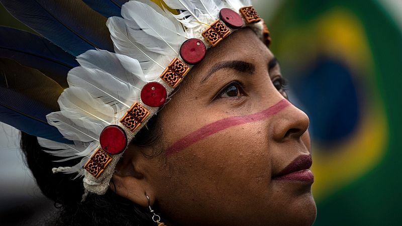 Los indígenas de Brasil se vuelcan con Lula: "Bolsonaro nos asesina y sin él podremos resistir sin que nos maten"
