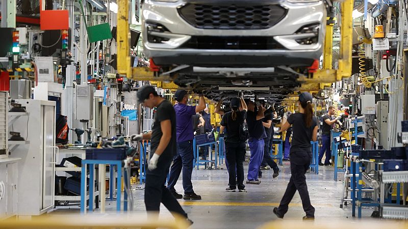 Maroto asegura que el Gobierno reforzará las inversiones para la gigafactoría de Volkswagen en Sagunto