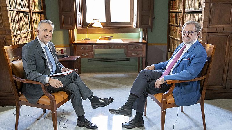 El académico y periodista Juan Luis Cebrián, en 'Plano General'