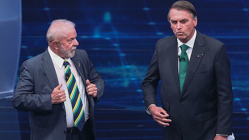 Bolsonaro recorta distancias con Lula: así están las encuestas para la segunda vuelta de las elecciones en Brasil