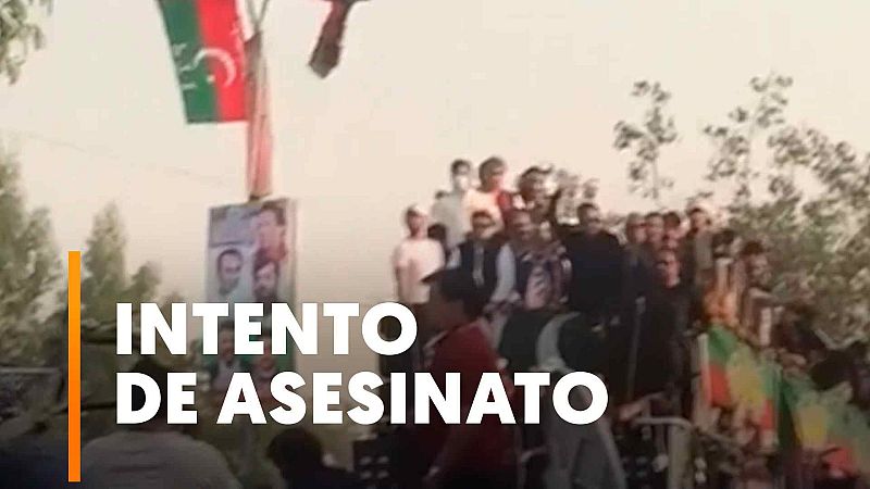 El ex primer ministro paquistaní Imran Khan, herido en un tiroteo durante una marcha contra la injerencia extranjera