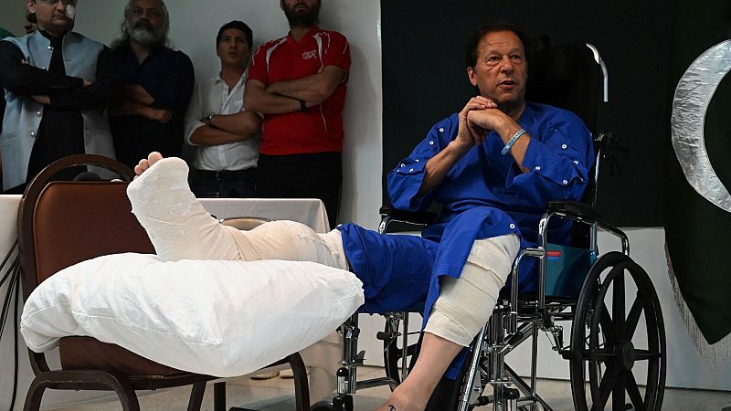 El ex primer ministro paquistaní Imran Khan acusa a las autoridades de intentar asesinarlo
